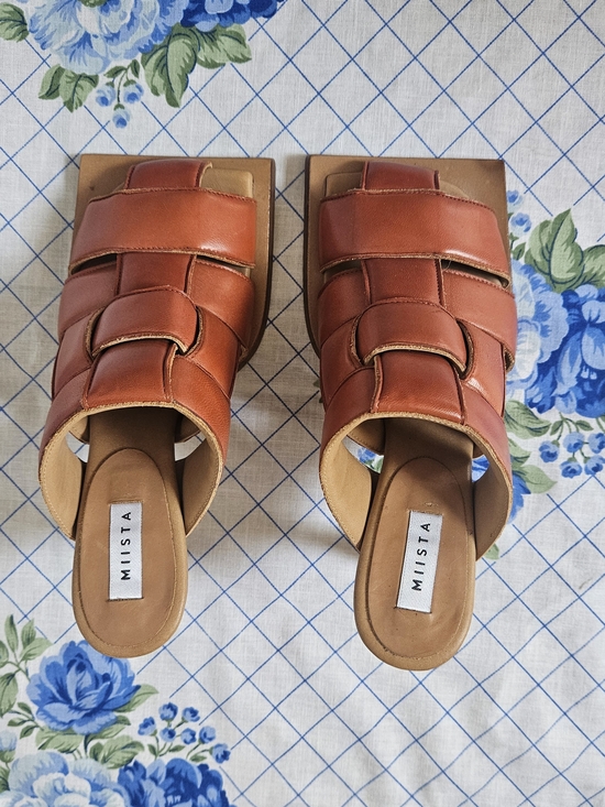 Miista Shoes - MIISTA Women's Tan Leather Woven Slide Sandals